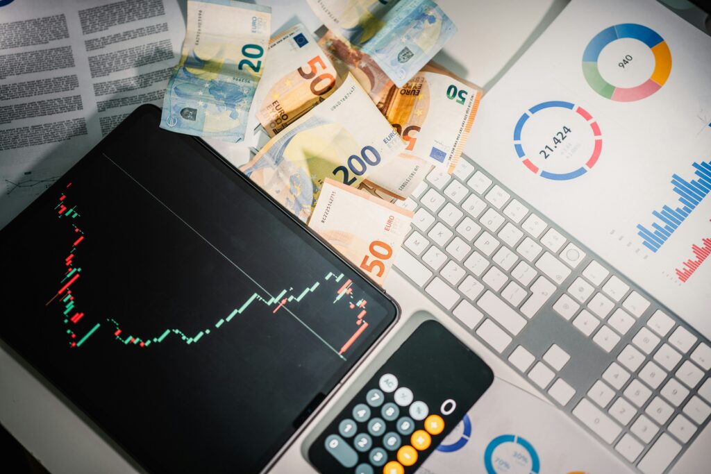 Fluxo de Caixa: o termômetro que toda empresa precisa ter — e como montar o seu em 5 passos